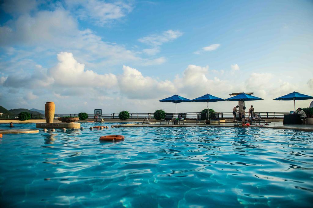 Pearl River Garden Hotel Sanya Bagian luar foto