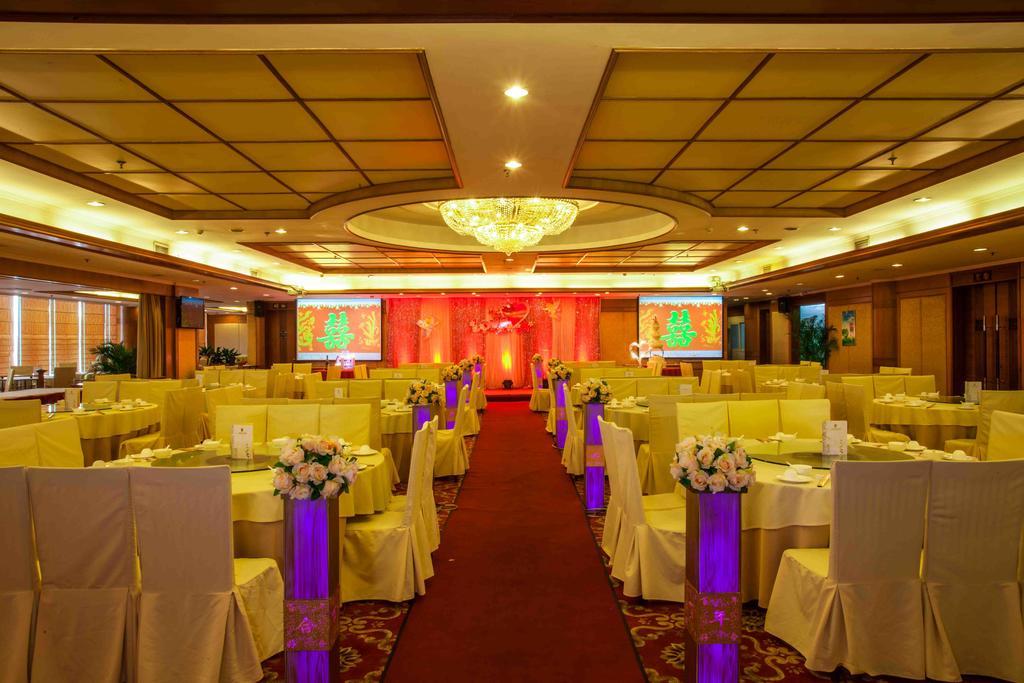Pearl River Garden Hotel Sanya Bagian luar foto