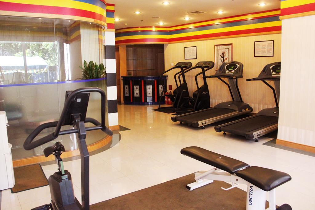 Pearl River Garden Hotel Sanya Bagian luar foto