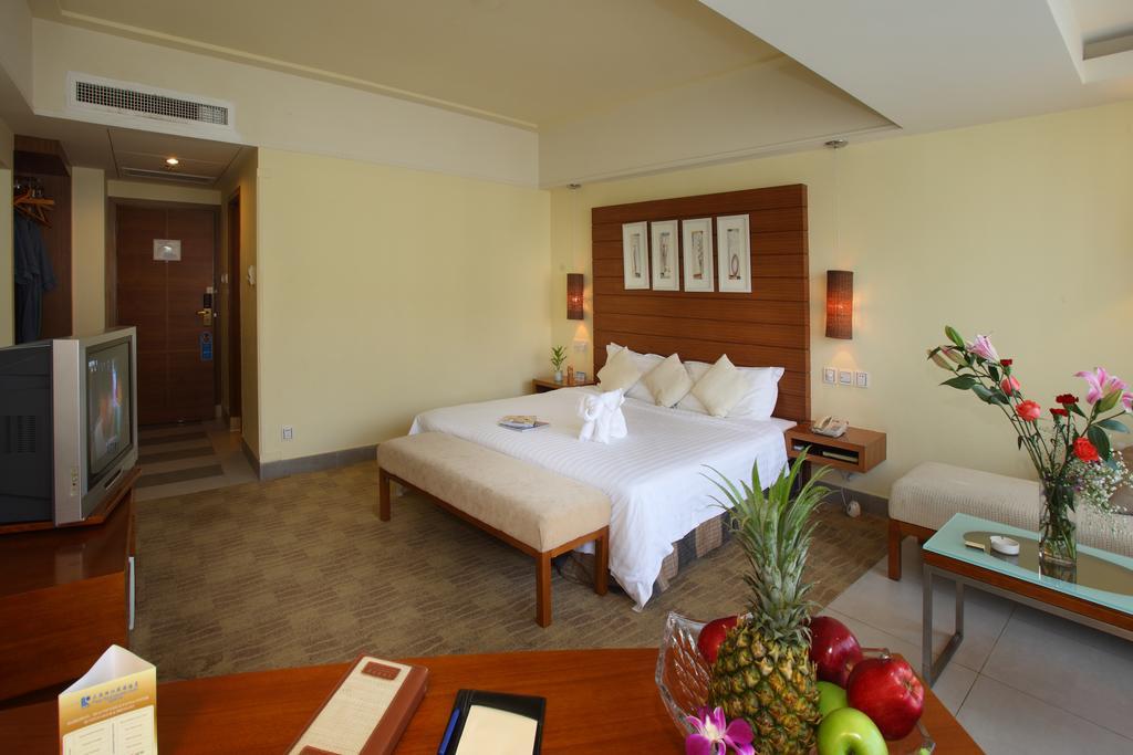Pearl River Garden Hotel Sanya Bagian luar foto
